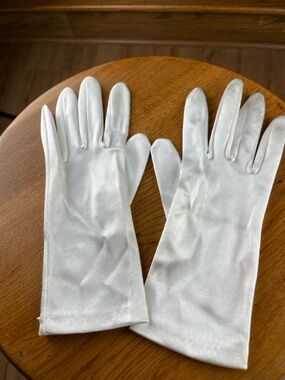 Vintage White Satin Gloves Stretch Formal Wedding Costume Gloves